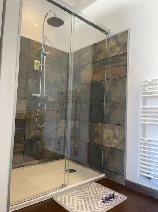 Brand New Villa With Fully Intergrated Air Conditioning & Private Pool, Overlooking Forest Sardan 외부 사진